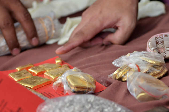 Polisi Sita 4,1 Kg Emas Hasil Tambang Ilegal