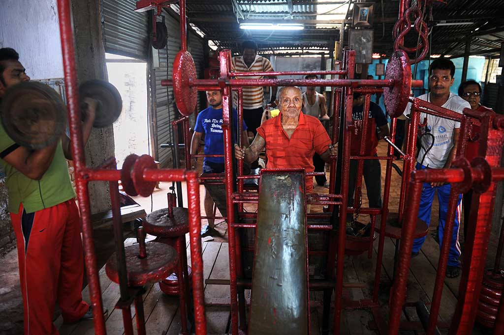 Dia juga memenangkan beberapa gelar saat berlaga di Bodybuilding Championships Asia.