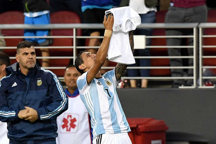 Tim Tango baru bisa membobol gawang Chile saat pertandingan berjalan 51 menit lewat Angel Di Maira.