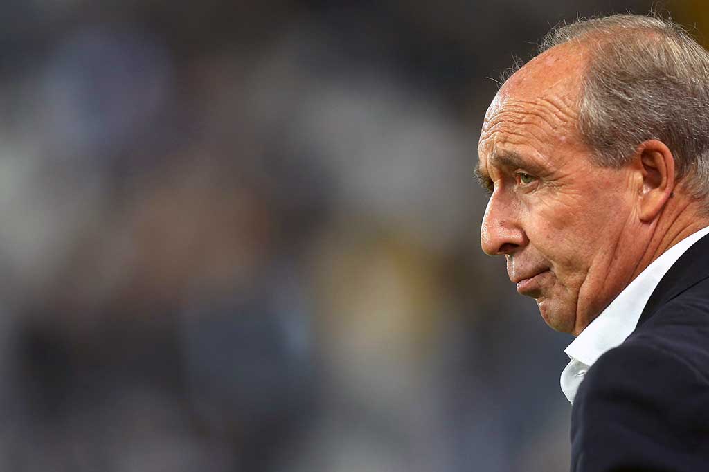 Ventura yang akan bertugas untuk menangani timnas Italia termasuk di Piala Dunia 2018 di Rusia, digambarkan sebagai 'master of football' oleh ketua Federasi Sepak bola Italia (FIGC) Carlo Travecchio ketika mengangkatnya.
