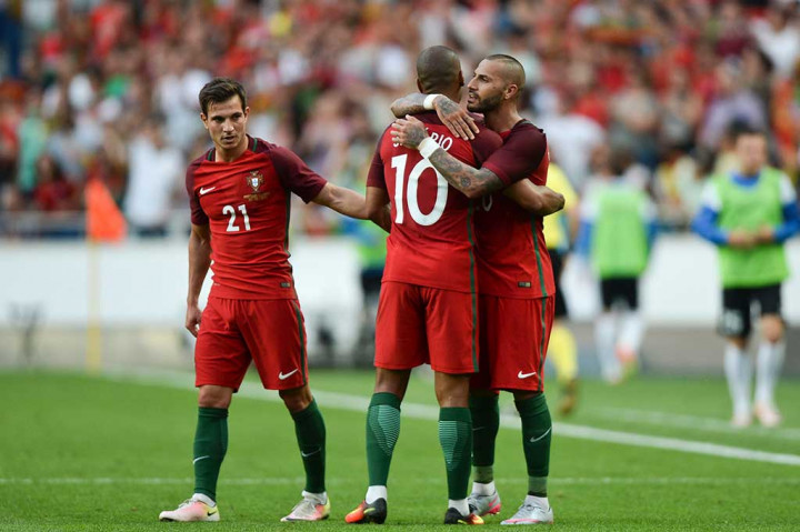 Quaresma kembali menjadi aktor gol Portugal dengan sepak pojok yang ditanduk Danilo pada menit ke-55. 4-0 untuk Seleccao. Umpan silang lain dari Quaresma juga memicu terciptanya gol kelima timnya pada menit ke-61. Bola yang dihalau Londak mengarah ke rekan setimnya Karol Mets, dan masuk ke gawang sendiri.