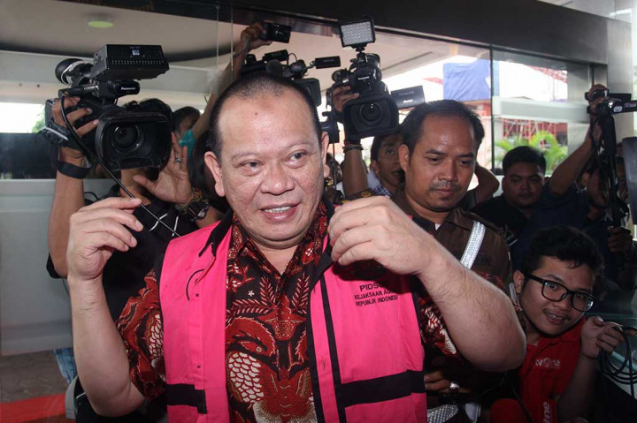 La Nyalla yang diperiksa Kejati Jatim tersebut  juga akan diperiksa terkait temuan PPATK tentang aliran dana yang masuk ke rekeningnya. 