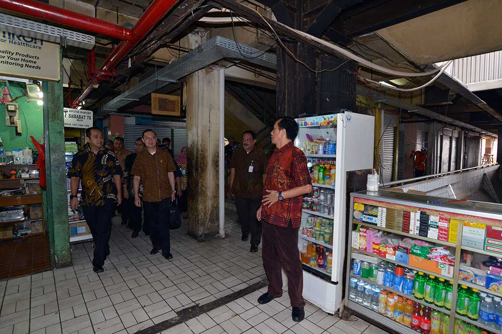 Tinjau Pasar, Mendag Temukan Harga Sembako Masih Tinggi