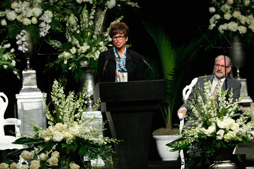 Valerie Jarrett berbicara atas nama Presiden Barack Obama yang tidak bisa hadir dalam acara itu karena waktunya bersamaan dengan wisuda anaknya. Obama mengirim pesan tertulis untuk mengenang legenda tinju dunia itu.