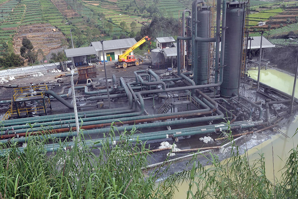 Pipa Panas Bumi Meledak, Satu Orang Meninggal