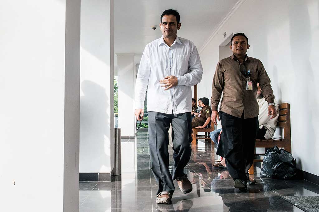 Atas putusan tersebut, Nazaruddin mengaku menerima.