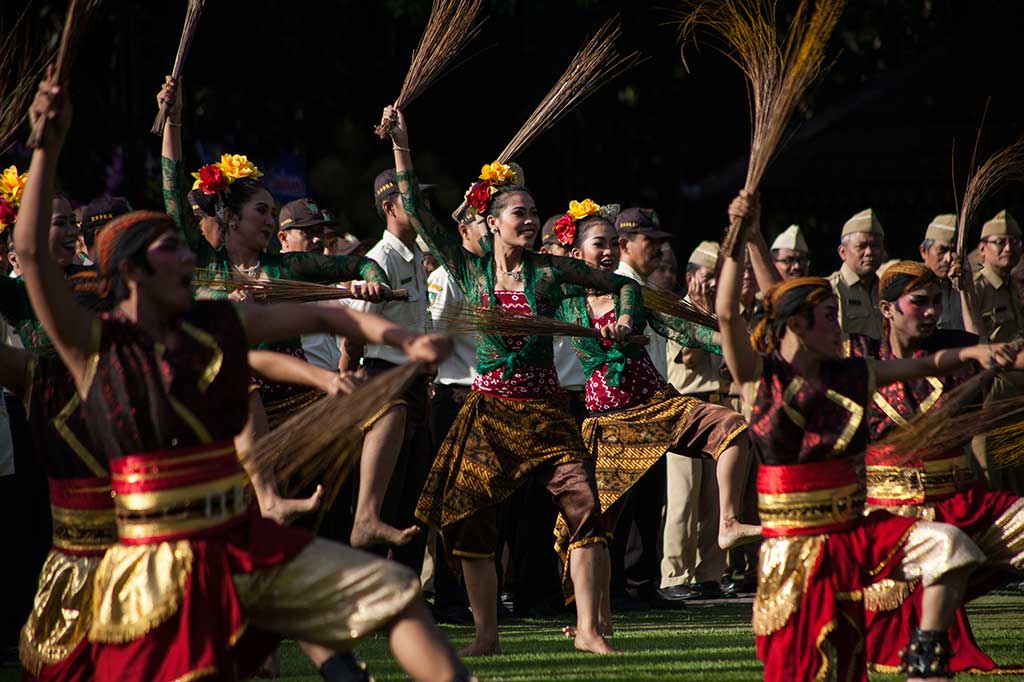 Tari Gugur Gunung, Gambarkan Toleransi dan Gotong Royong