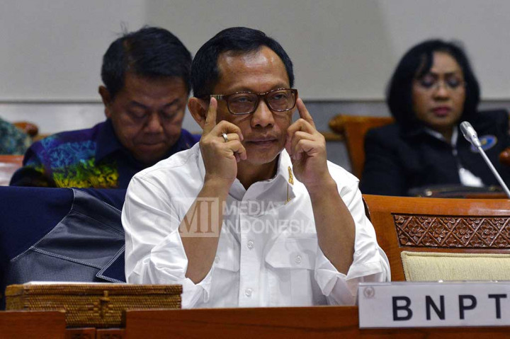 Tito baru dilantik sebagai Kepala BNPT pada 16 Maret 2016 sehingga pangkatnya baru dinaikkan menjadi bintang tiga pada 12 April 2016. Ia pernah menjabat sebagai Kapolda Metro Jaya sejak 12 Juni 2015.