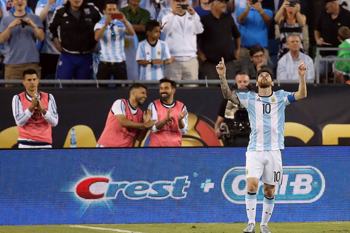 Semenit kemudian assist Messi dituntaskan Erik Lamela untuk membuat kedudukan menjadi 4-1 untuk Tim Tango. Skor tersebut bertahan hingga pertandingan usai.