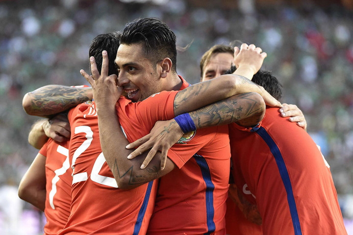 Chile Pesta Gol ke Gawang Meksiko