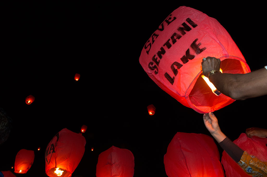 Pelepasan 100 Lampion Dalam 'Soft Launching' FDS 2016