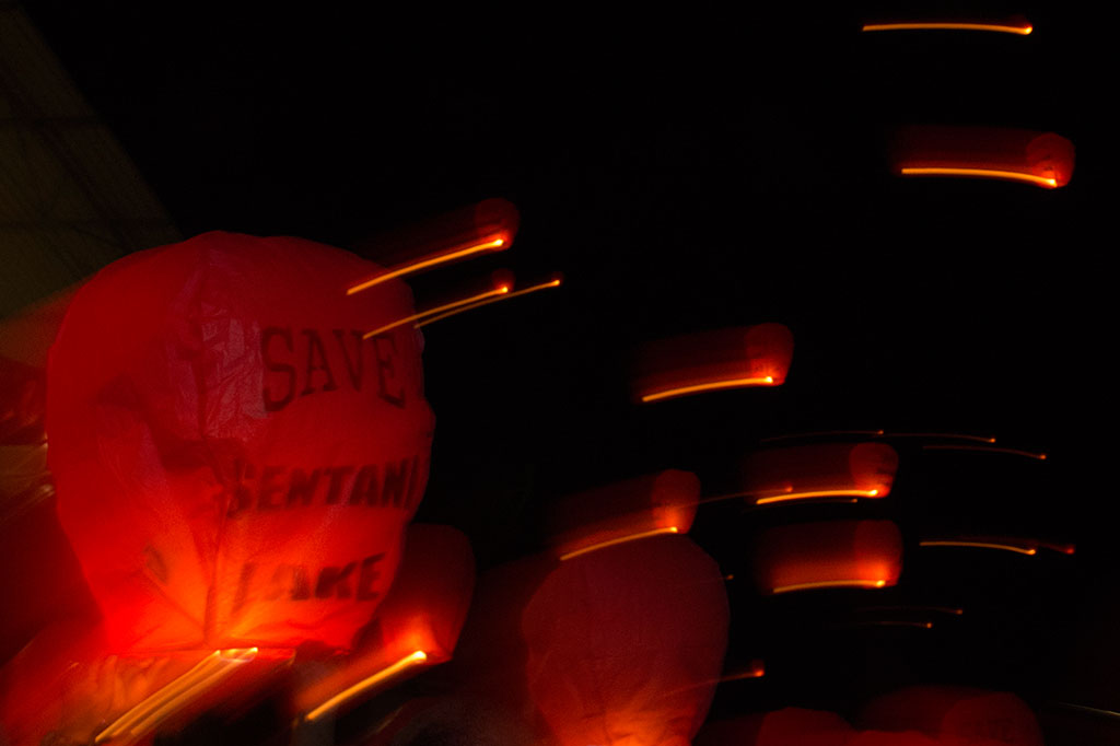 Pelepasan 100 Lampion Dalam 'Soft Launching' FDS 2016