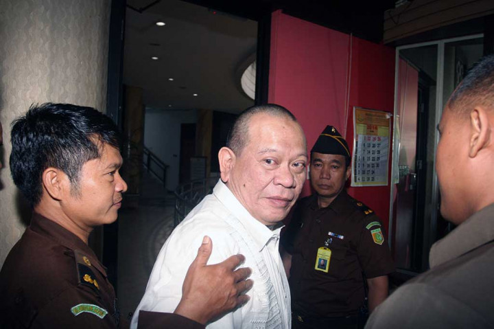 La Nyalla Diperiksa KPK