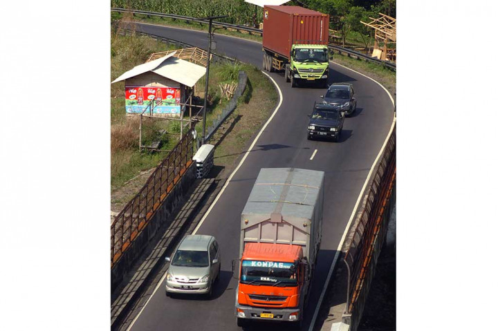 Truk Dilarang Beroperasi Saat Arus Mudik