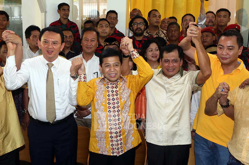 Dukungan Golkar tersebut melengkapi dua partai politik sebelumnya yakni NasDem dan Hanura yang telah lebih dulu mendeklarasikan dukungannya kepada Ahok.