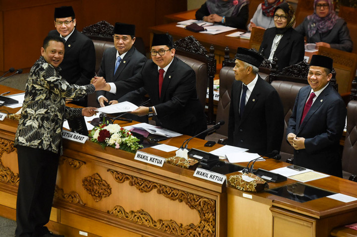 DPR Sahkan Tito Karnavian Menjadi Kapolri