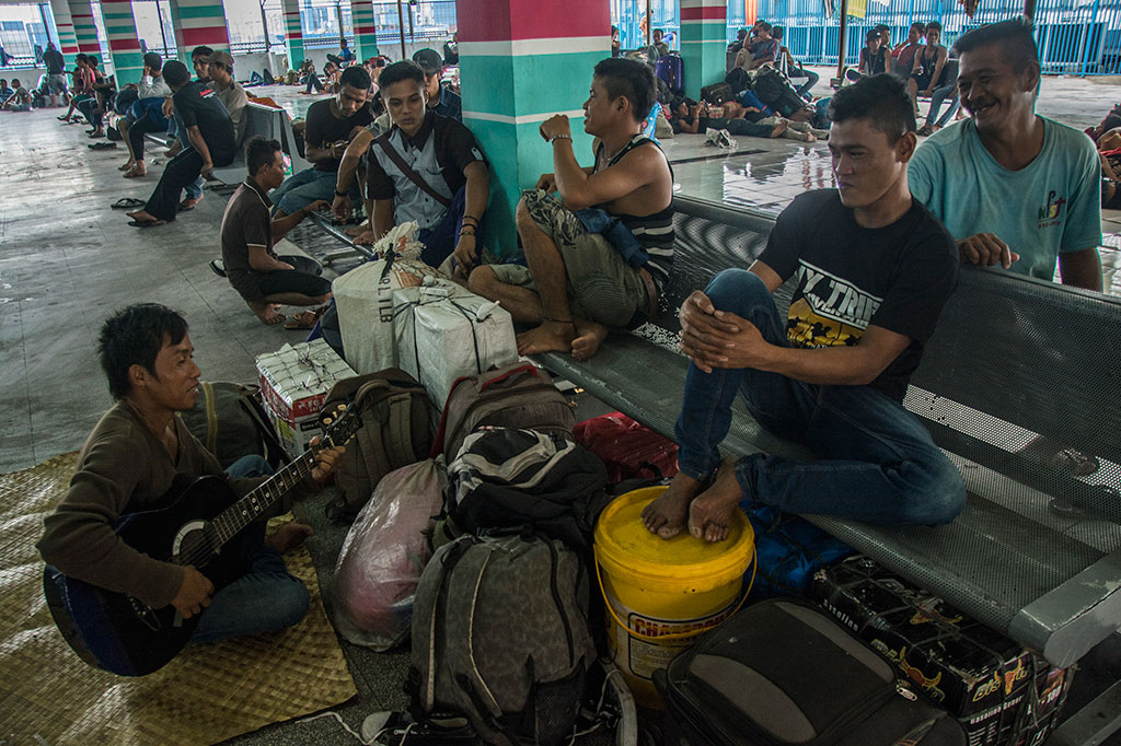 Pemudik Transportasi Laut Mulai Padati Pelabuhan