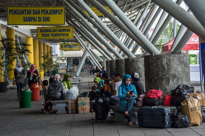 Pemudik Transportasi Laut Mulai Padati Pelabuhan