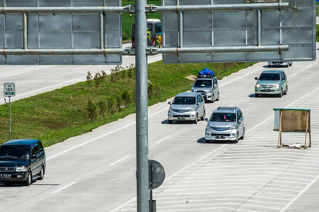 Arus Tol Cikopo-Palimanan Lancar