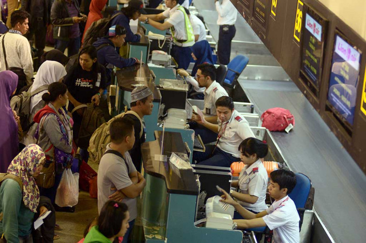 Pemudik Bandara Juanda Meningkat