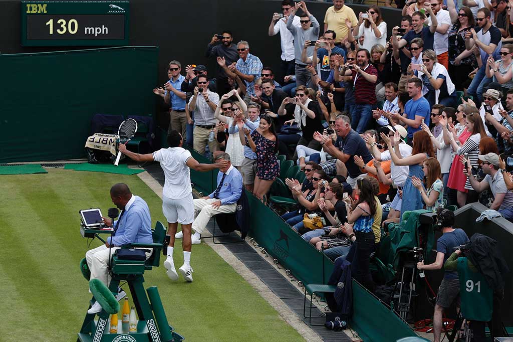 Tsonga meluapkan kegembiraan di harapan para penggemarnya.