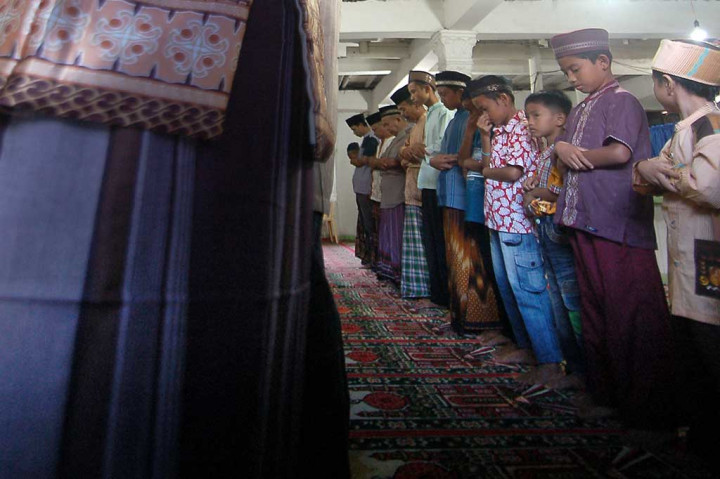 Jemaah Tarekat Naqsabandiyah Lebaran Hari Ini