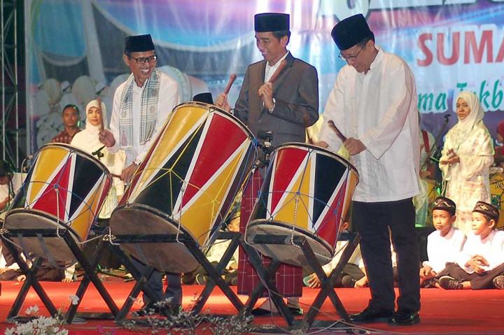 Presiden Jokowi Malam Takbiran di Padang