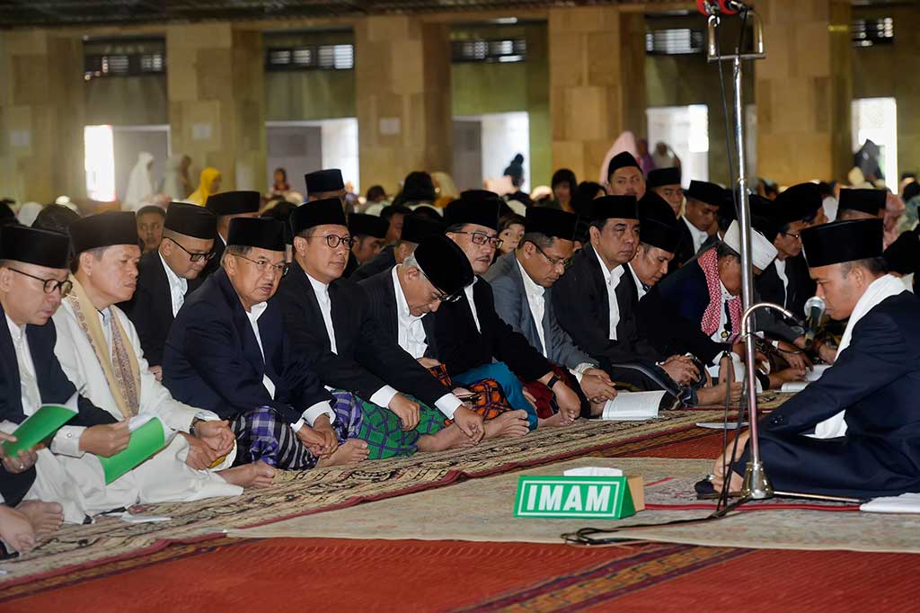 Wapres JK Salat Id di Masjid Istiqlal