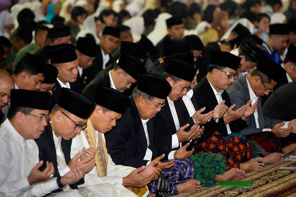 Wapres JK Salat Id di Masjid Istiqlal
