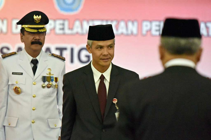 Ganjar Pranowo Lantik Pj Wali Kota Salatiga