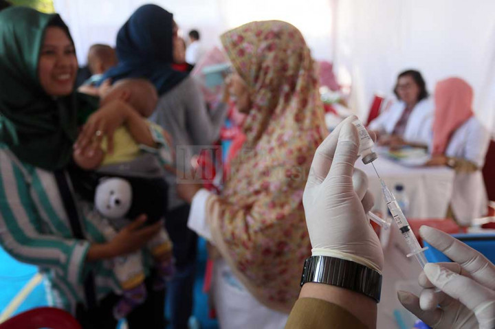 Anak-anak Terindikasi Vaksin Palsu Diimunisasi Ulang