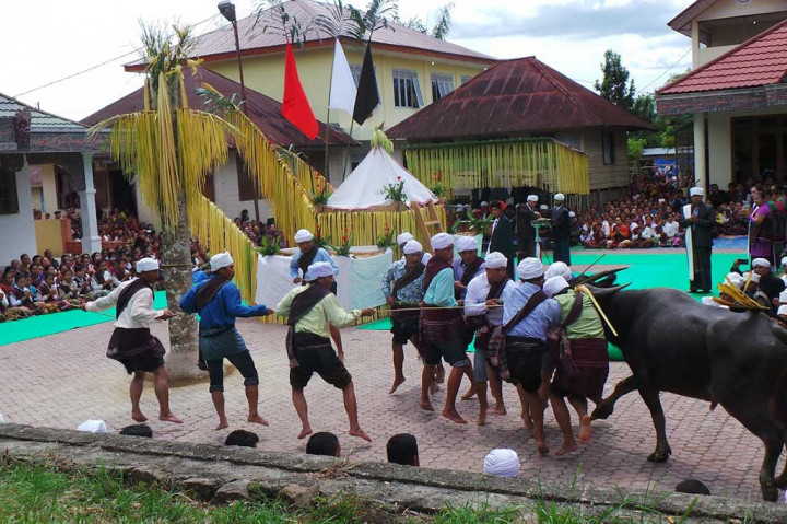 Permalim Gelar Tradisi Sipaha Lima