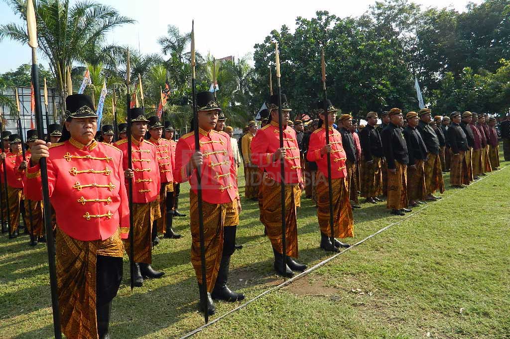 Busana Jawa Warnai Upacara Peringatan Hari Jadi Klaten