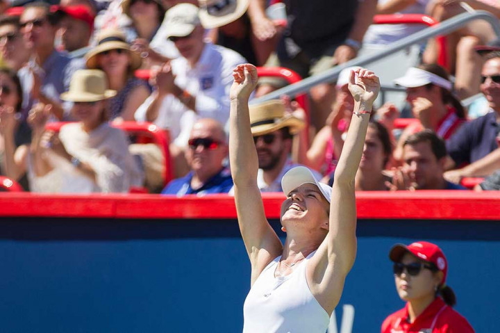 Halep meluapkan kegembiraannya usai menundukkan Madison Keys di final Piala Rogers.