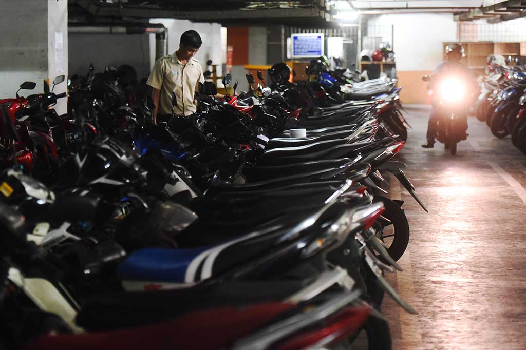 Pemprov DKI Ambil Alih Pengelolaan Parkir 15 Pasar