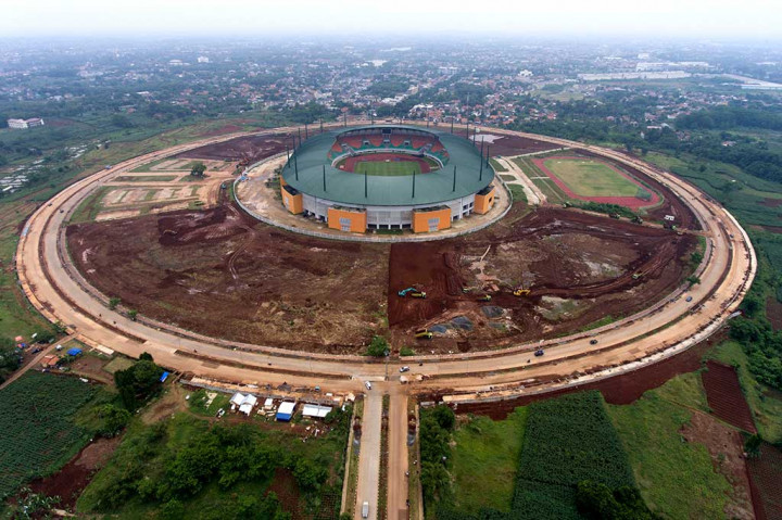 Foto aerial kompleks Stadion Pakansari, Cibinong, Kabupaten Bogor, Jabar, Rabu (31/8/2016). 