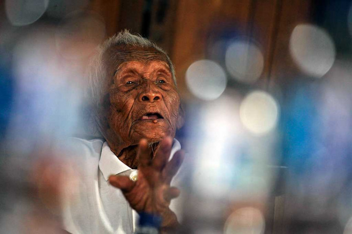Mbah Gotho merupakan anak kedua dari 11 bersaudara.
