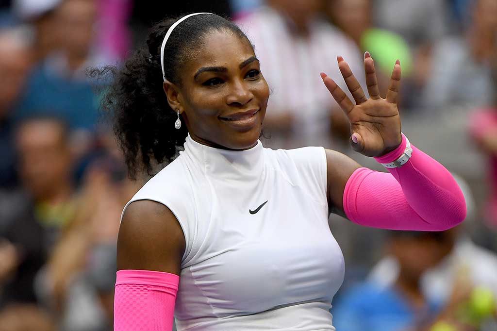 Serena sekaligus mengukir kemenangannya yang ke-308 di Grand Slam, melewati Roger Federer (307) di puncak pemenang terbanyak Grand Slam sepanjang masa.
