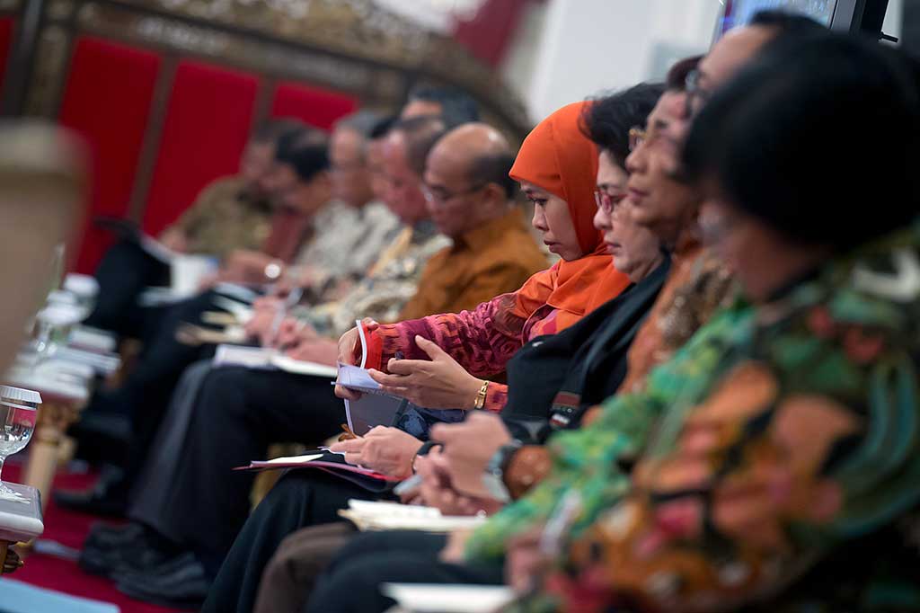 Sejumlah menteri mengikuti Sidang Kabinet Paripurna di Istana Negara.
