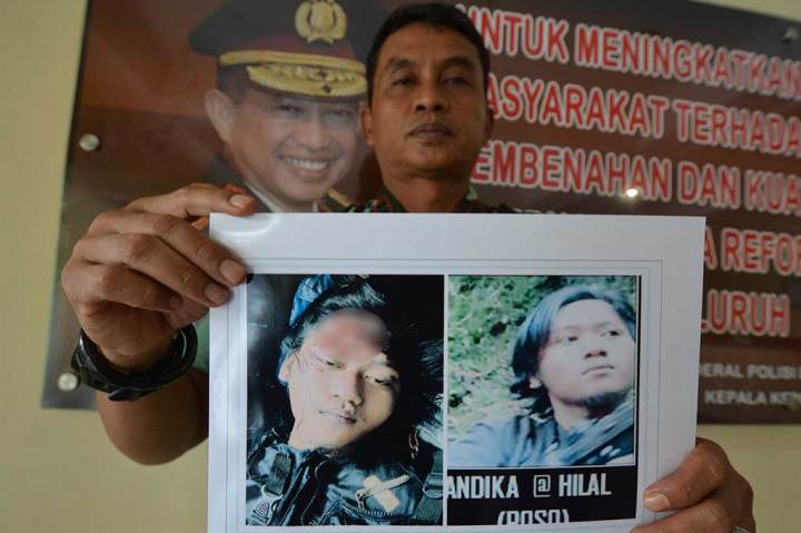 Selain menangkap Basri dan istrinya, Polisi juga menemukan jenazah DPO teroris Poso bernama Andika di Sungai Puna, Desa Tangkura, Poso Pesisir Selatan.