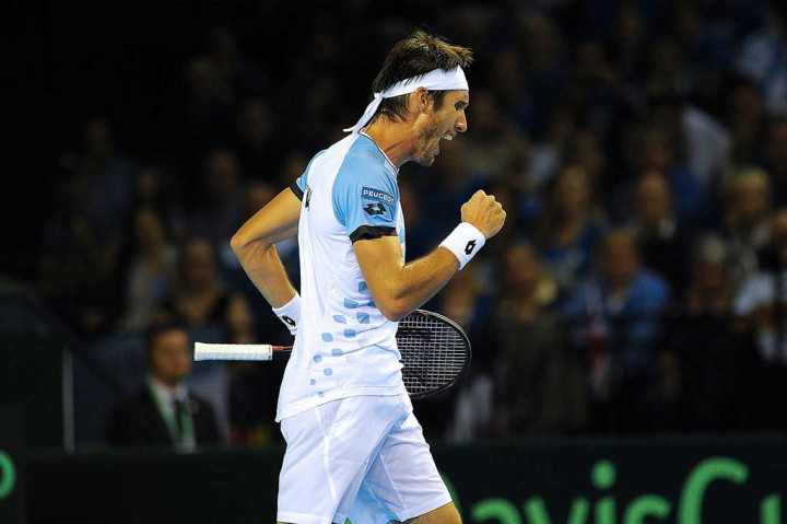 Leonardo Mayer yang secara tidak terduga menggantikan Juan Martin del Potro untuk pertandingan penentuan, membawa negara Amerika Selatan itu ke final pertama mereka sejak 2011, saat mereka dikalahkan Spanyol.