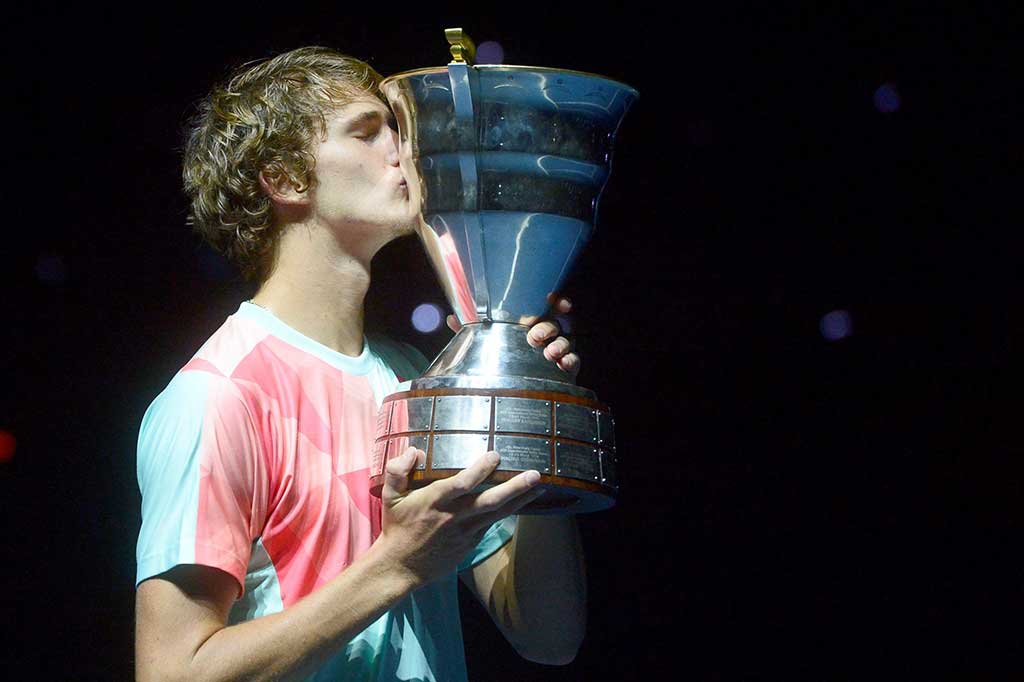 Bagi Zverev Ini merupakan gelar ATP World Tour pertama sepanjang karirnya.