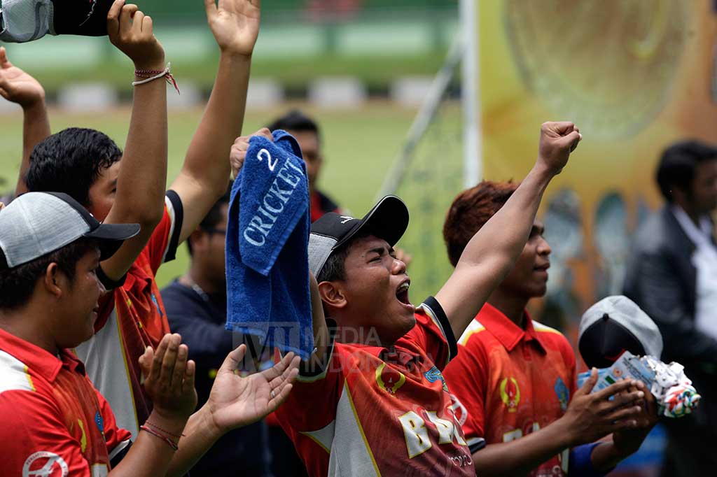 Tim Cricket Putra Bali Raih Emas