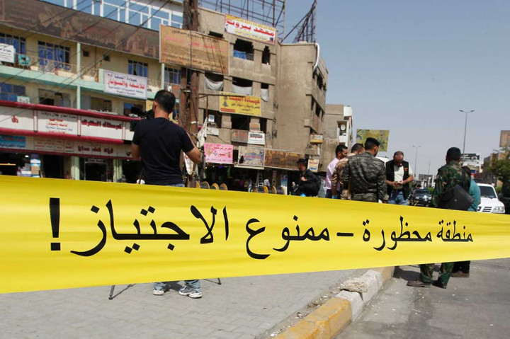 Belum ada yang mengaku bertanggung jawab terhadap serangan bom di dua tempat tersebut.