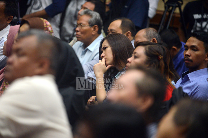Pengunjung antusias mengikuti persidangan ke-26 dengan terdakwa Jessica Kumala Wongso.