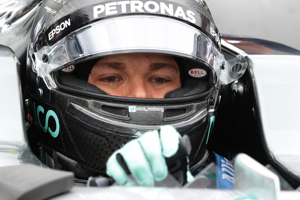 Rosberg berhasil unggul 33 poin dari Lewis Hamilton