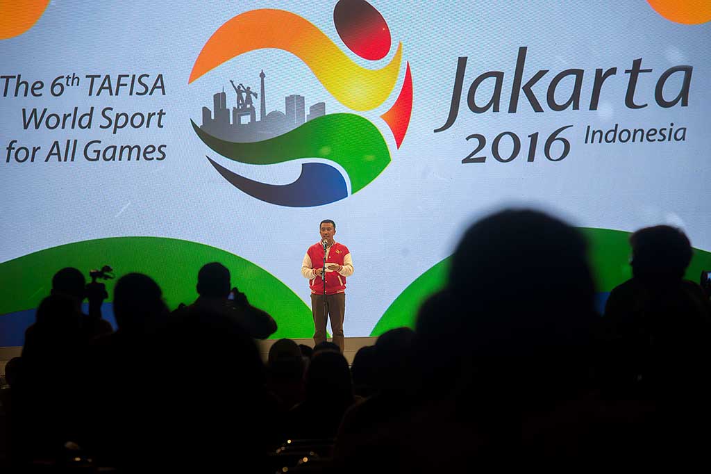 Menpora Imam Nahrawi menyampaikan sambutan pada acara penutupan The 6th TAFISA World Sport for All Games 2016.
