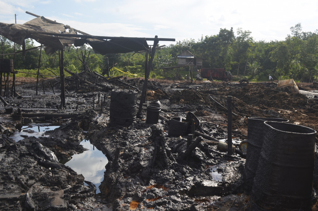 Sumur migas milik PT Pertamina EP Aset I Field Ramba di Desa Mangun Jaya, Kabupaten Musi Banyuasin (Muba), Sumatera Selatan, Selasa (11/10/2016)