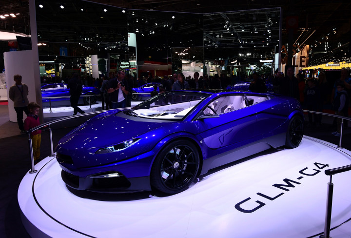 Mobil konsep GLM-G4 dari Jepang yang mengusung mesin listrik dengan harga lebih terjangkau. Hampir semua merek mobil terkemuka dunia menampilkan mobil konsep dan mesin hemat energi.