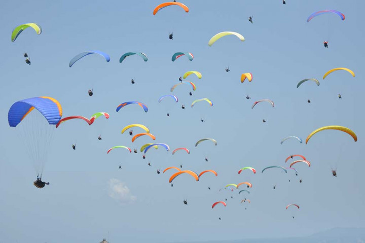 Pemilihan angka 110 pilot untuk merayakan Sidang Umum ke-110 FAI melibatkan utusan dari 46 negara di belahan dunia selama tiga hari 13-15 Oktober 2016.